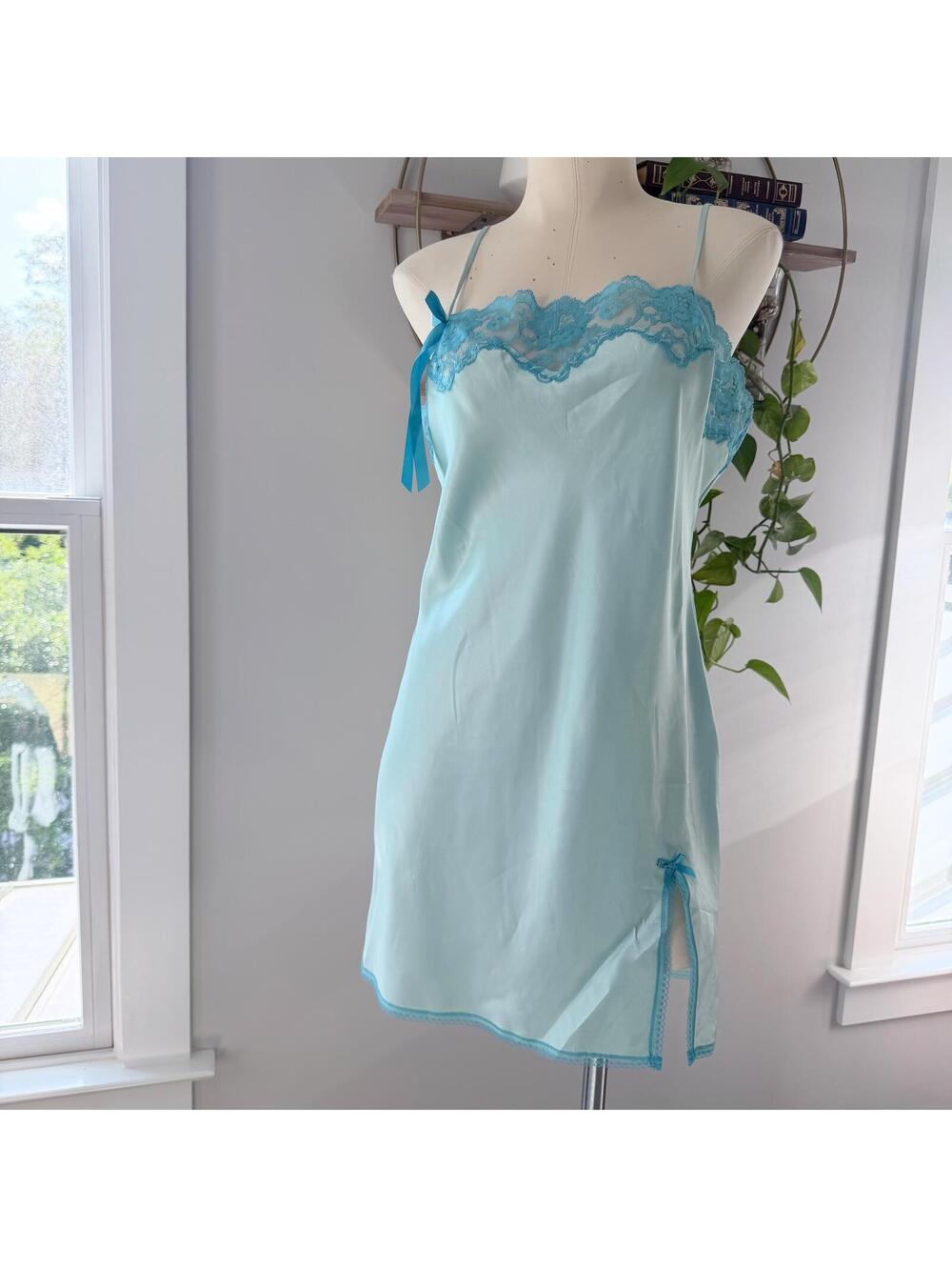 Victoria's Secret Angels Baby Blue Lace Trim Slip Dress Size L